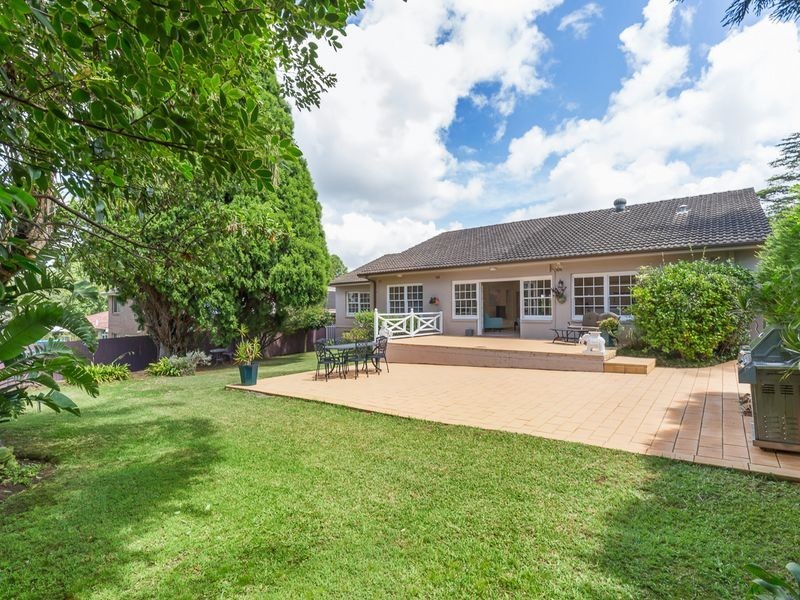 10 Lancaster Avenue, St Ives NSW 2075