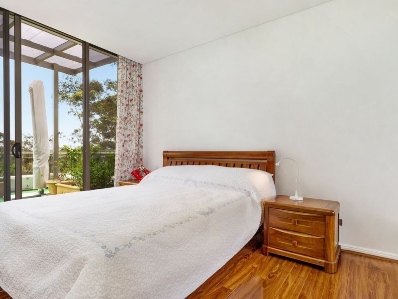 Apartment Penthouse 448/132 Killeaton Street (Block A), St Ives NSW 2075