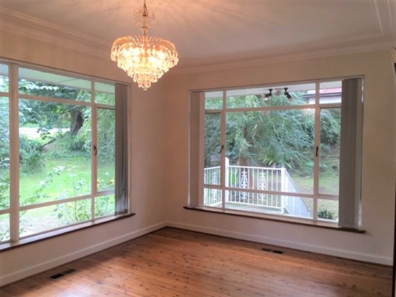 2 Fitzroy Avenue, Pymble NSW 2073