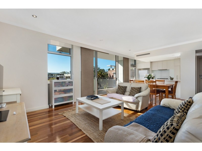 Unit 8/2 Sturt Place, St Ives NSW 2075