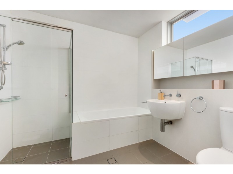 Unit 8/2 Sturt Place, St Ives NSW 2075
