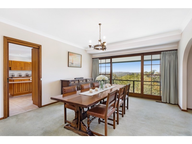 19 Walker Avenue, St Ives NSW 2075