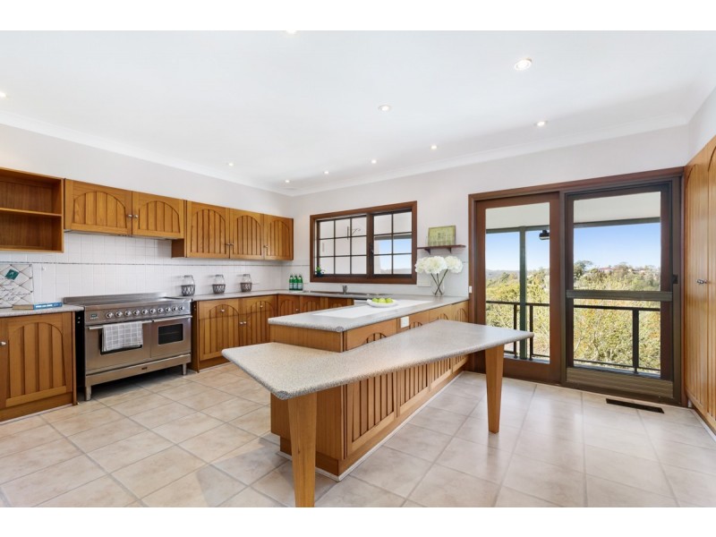 19 Walker Avenue, St Ives NSW 2075