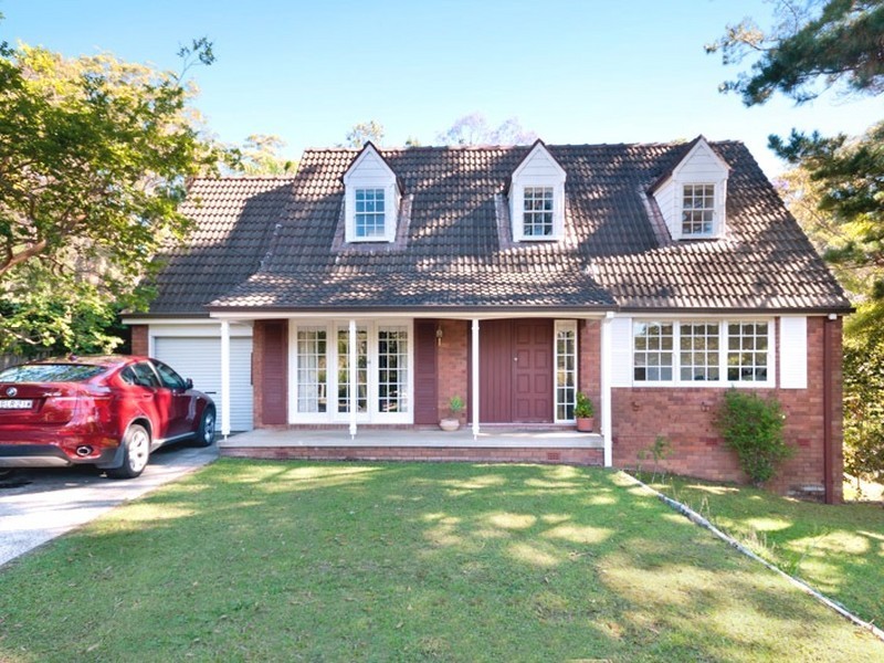 14 Woodbury Road, St Ives NSW 2075