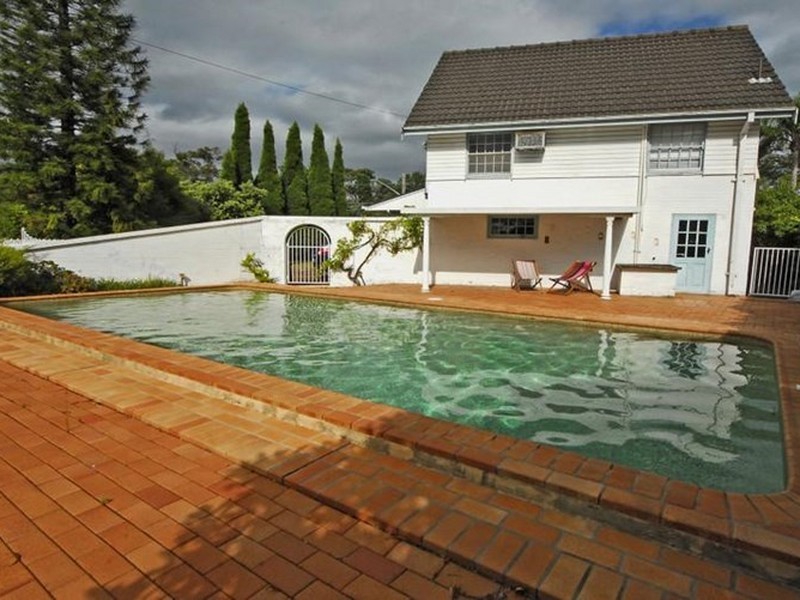 2 Barra Brui Crescent, St Ives NSW 2075