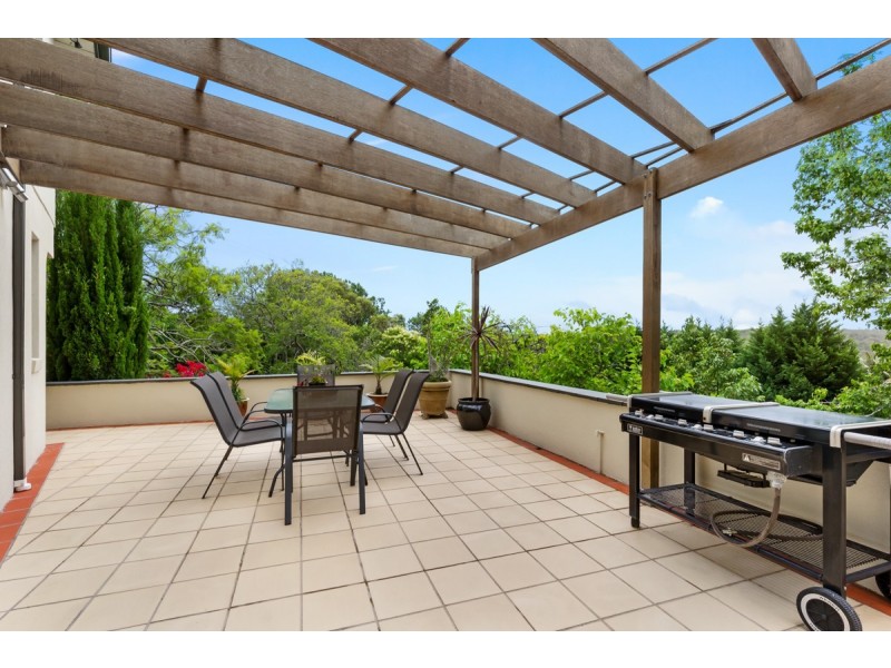 2 Richmond Avenue, St Ives NSW 2075