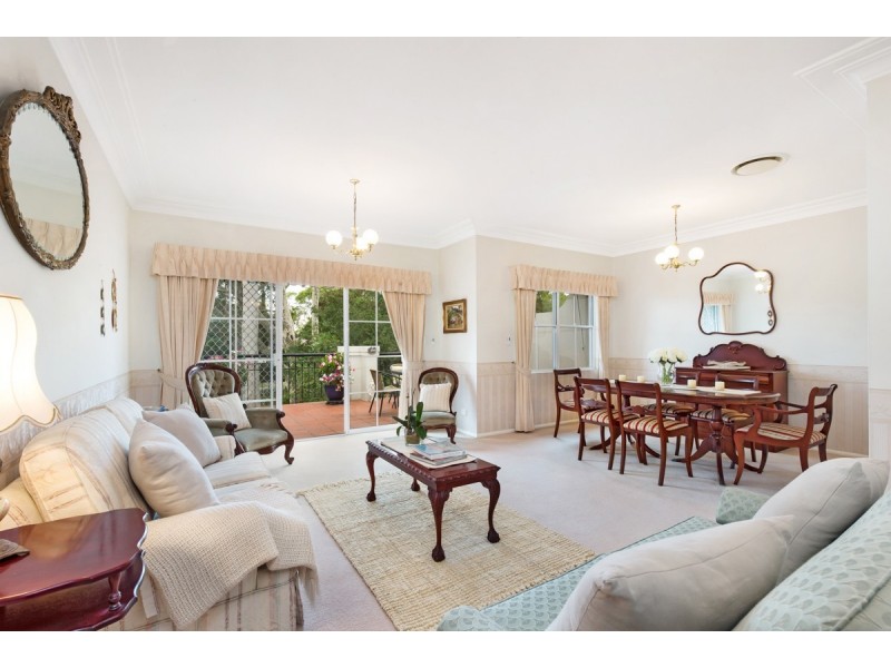 Apartment 5/10 Hillcrest Drive, St Ives NSW 2075