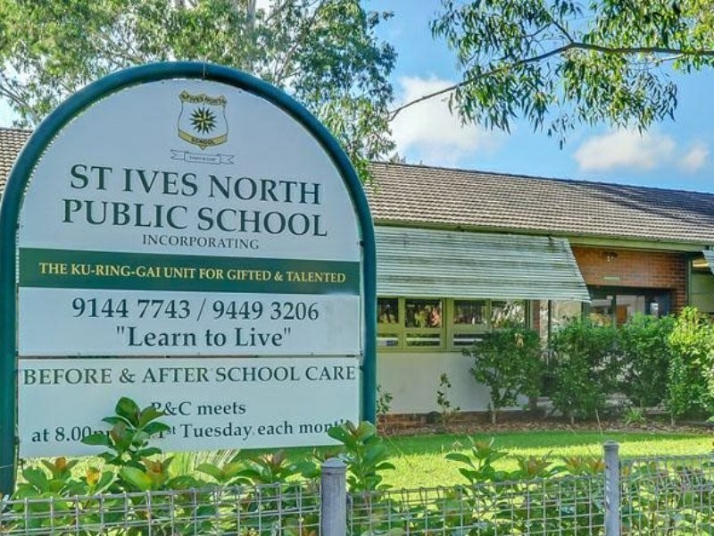 11 Murchison Street, St Ives NSW 2075