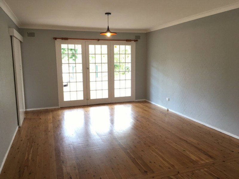 14 Woodbury Road, St Ives NSW 2075