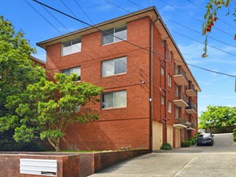 Apartment 1/3 Western Crescent, Gladesville NSW 2111