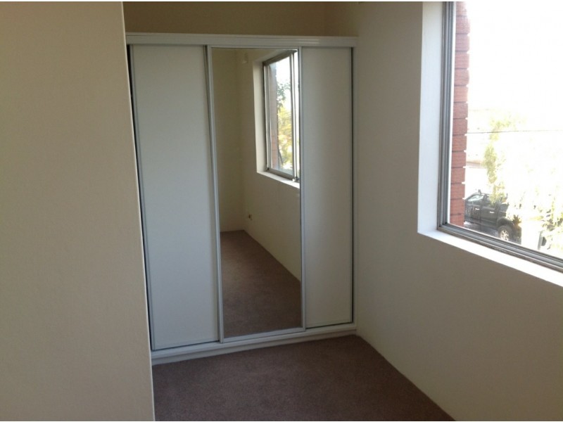 Apartment 1/3 Western Crescent, Gladesville NSW 2111