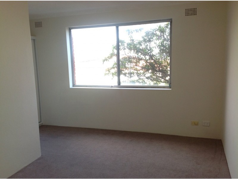 Apartment 1/3 Western Crescent, Gladesville NSW 2111