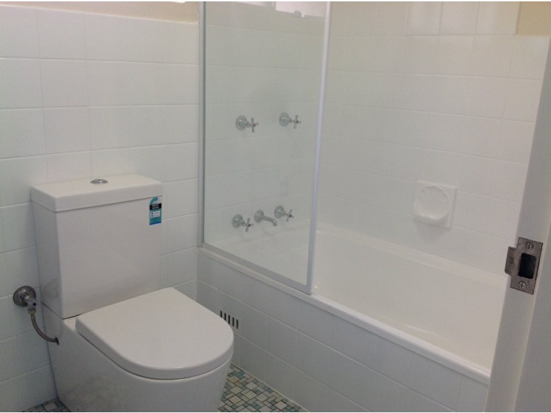 Apartment 1/3 Western Crescent, Gladesville NSW 2111