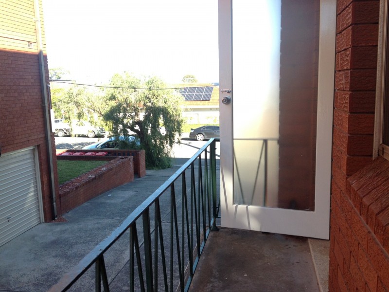 Apartment 1/3 Western Crescent, Gladesville NSW 2111