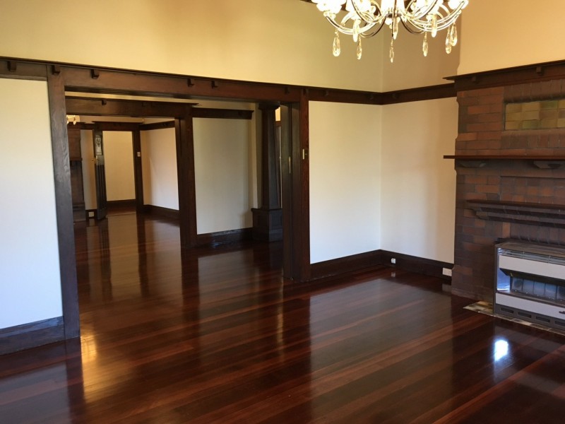 2 Yosefa Avenue, Warrawee NSW 2074