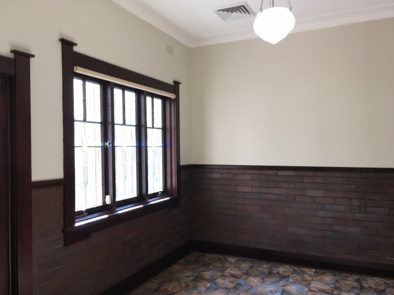 2 Yosefa Avenue, Warrawee NSW 2074