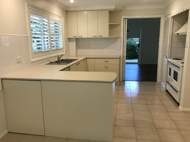 54 Alovona Avenue, St Ives NSW 2075