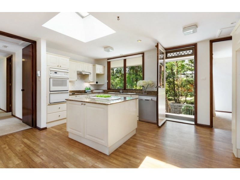 30 Alvona Avenue, St Ives NSW 2075