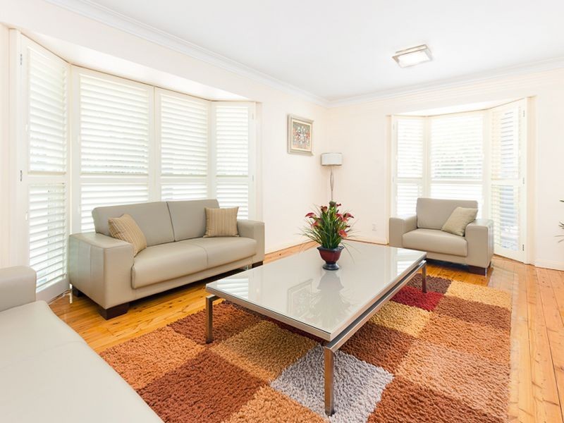 76 Woodbury Road (East Side), St Ives NSW 2075