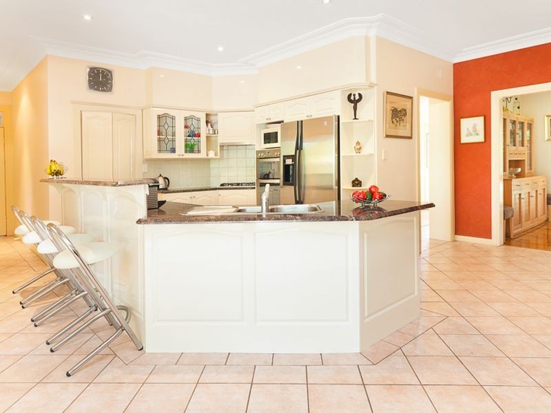 76 Woodbury Road (East Side), St Ives NSW 2075
