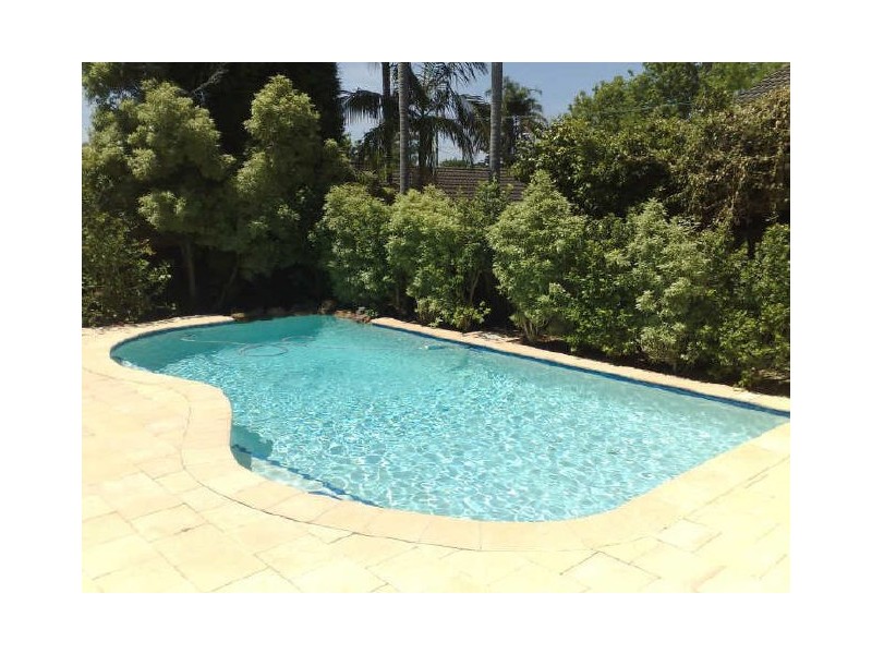 12 Hume Avenue, St Ives NSW 2075