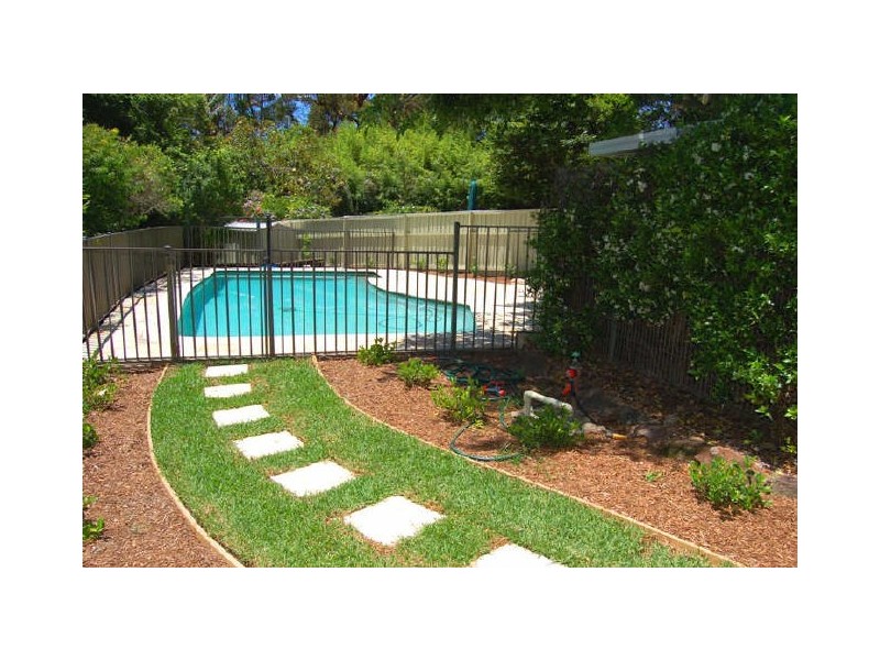 17 Aminya Place, St Ives NSW 2075