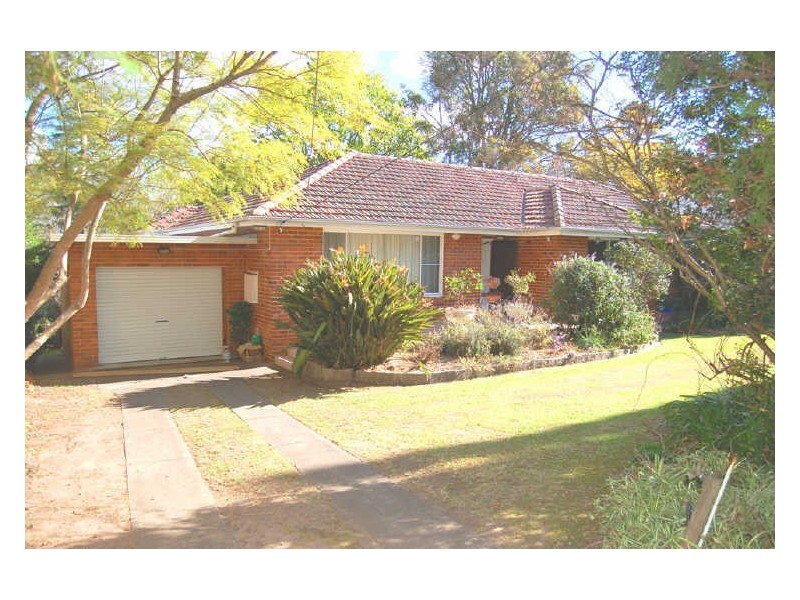 43 Eastern Arterial Rd, St Ives NSW 2075