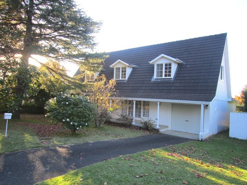 3 Oxley Avenue, St Ives NSW 2075