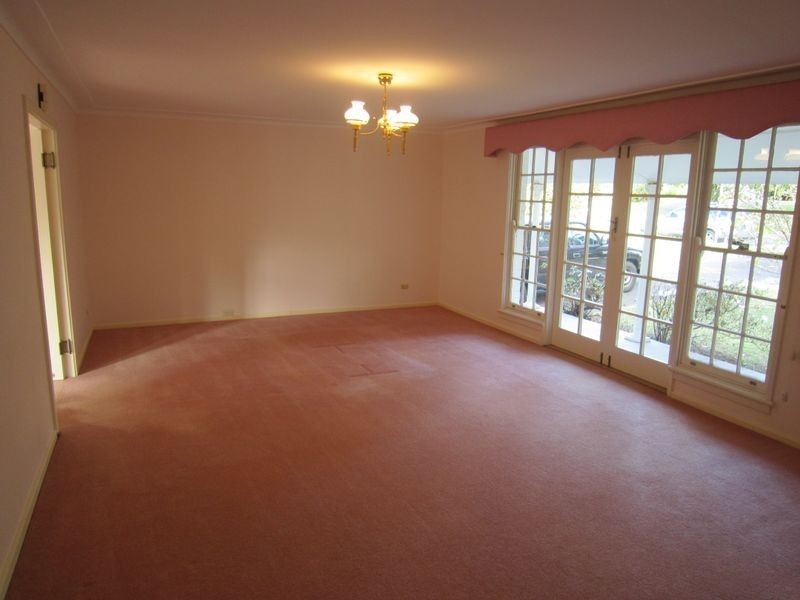 3 Oxley Avenue, St Ives NSW 2075