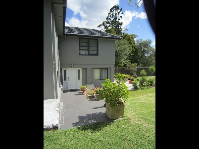 6 Carbeen Avenue, St Ives NSW 2075