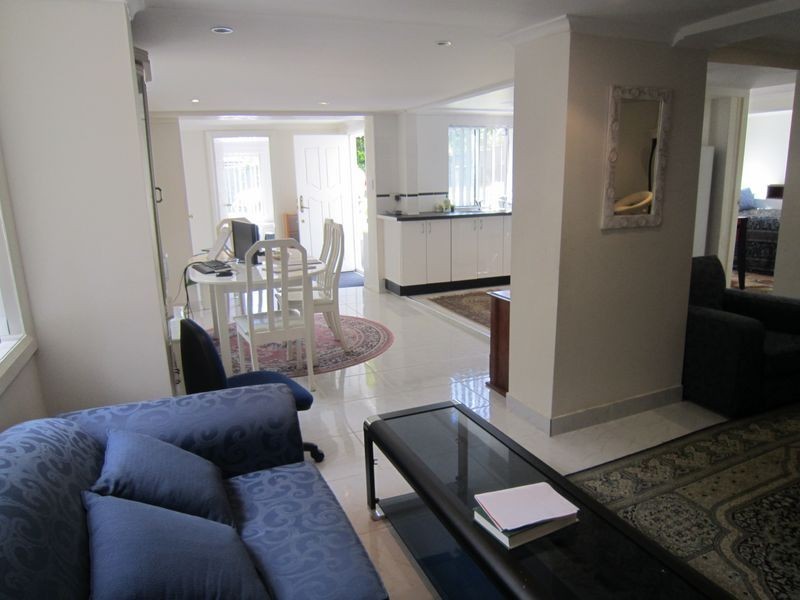 6 Carbeen Avenue, St Ives NSW 2075