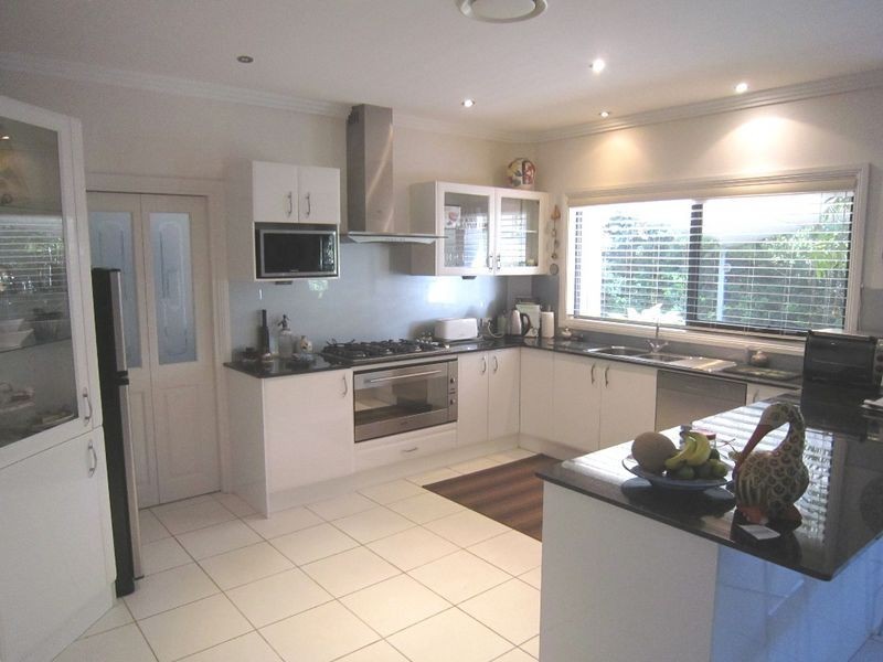 1a Sabina Place, St Ives NSW 2075