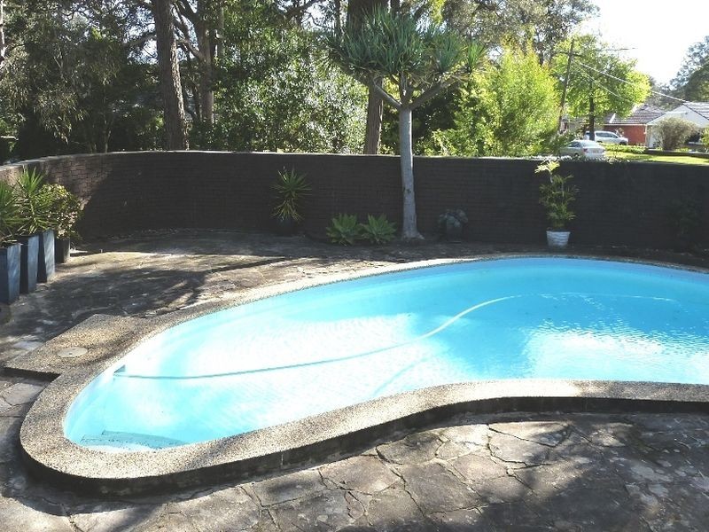 12 Andrew Avenue, West Pymble NSW 2073