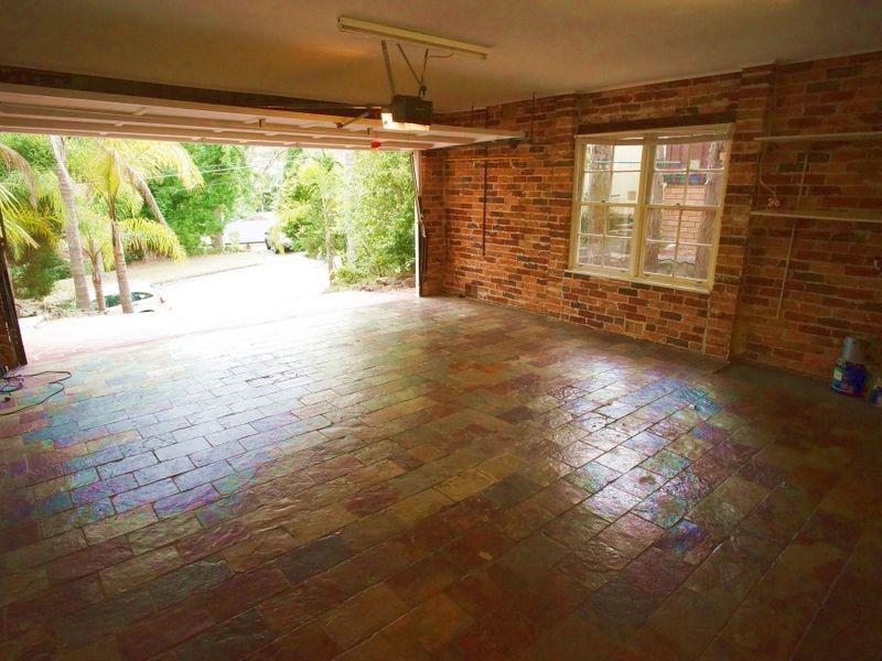 16 Brallas Avenue, St Ives NSW 2075