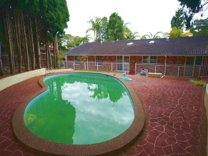 16 Brallas Avenue, St Ives NSW 2075