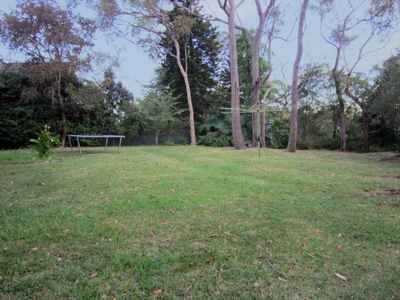 9 Barra Brui Crescent, St Ives NSW 2075