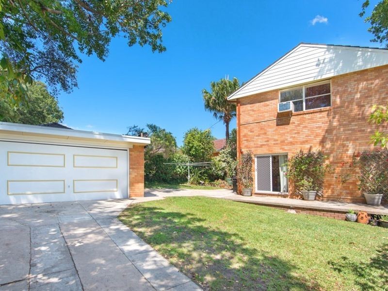 17 Mungarra Avenue, St Ives NSW 2075