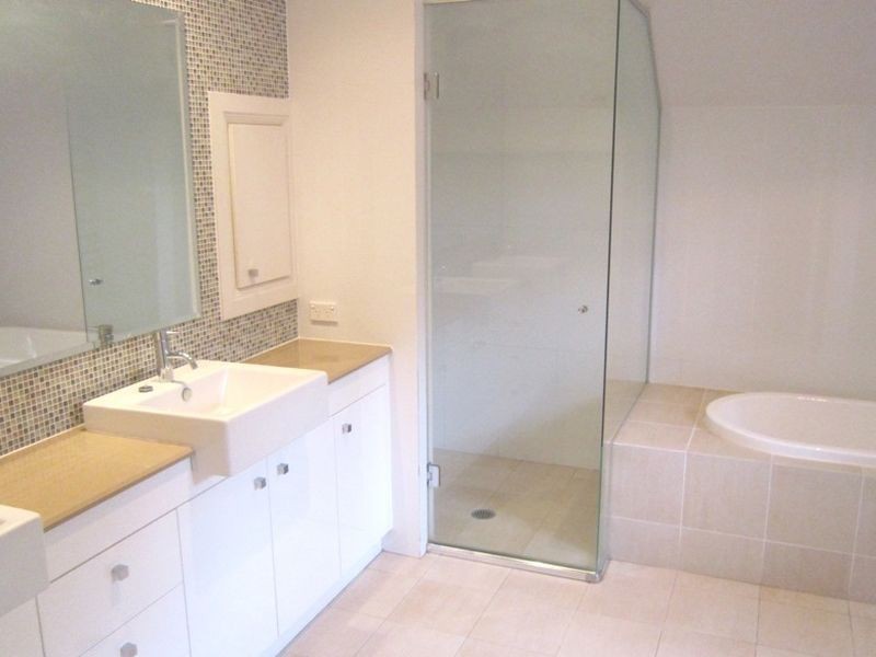 60A Collins Road, St Ives NSW 2075