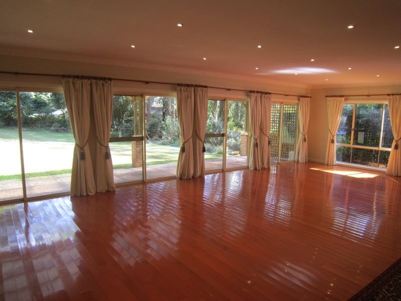 16 Banool Avenue, St Ives NSW 2075