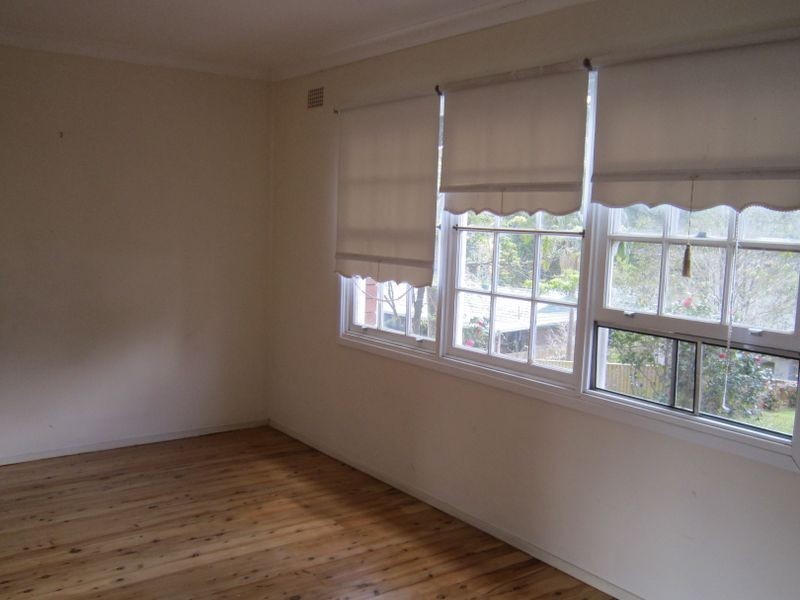 14 Woodbury Road, St Ives NSW 2075