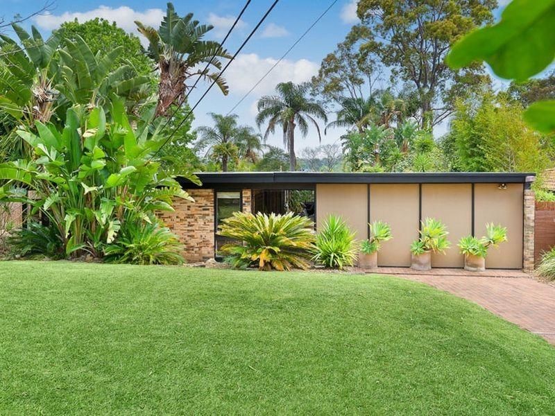 10 Brallas Avenue, St Ives NSW 2075