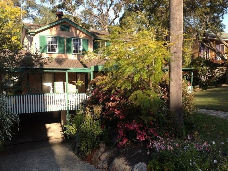 54 Gould Avenue, St Ives NSW 2075