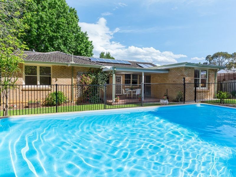 5 Saddington Street, South Turramurra NSW 2074