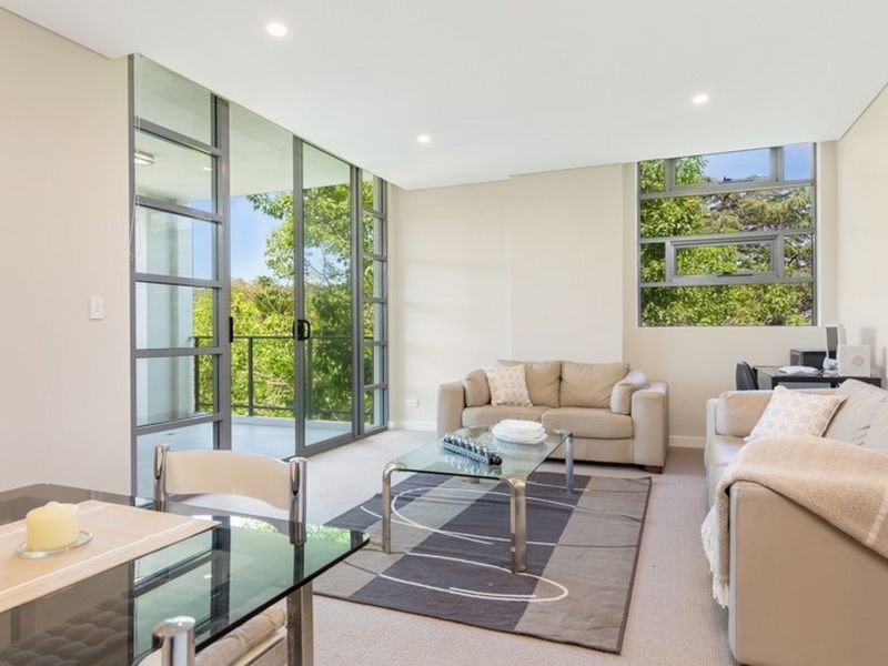27/18 Shinfield Ave, St Ives NSW 2075