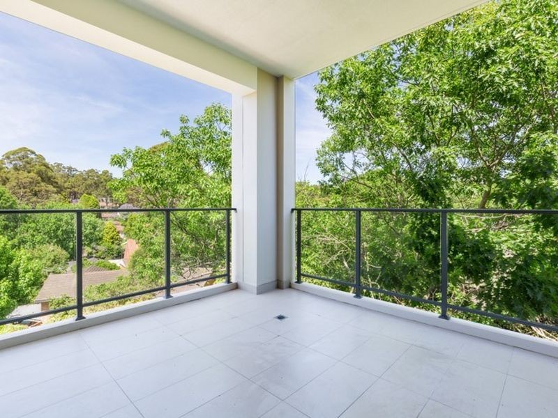27/18 Shinfield Ave, St Ives NSW 2075