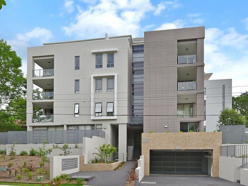 27/18 Shinfield Ave, St Ives NSW 2075