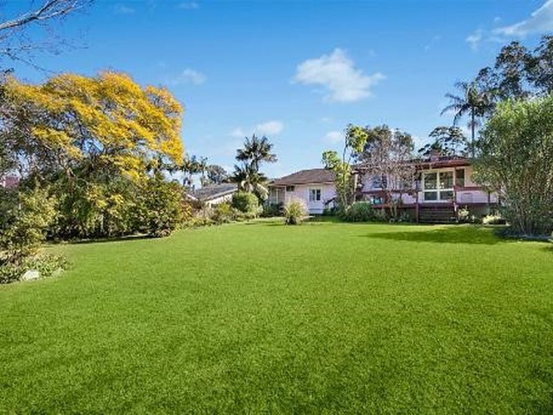 1 Awatea Road, St Ives NSW 2075