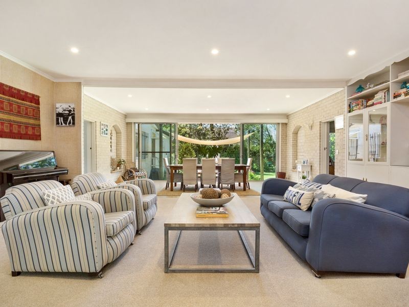 64 Douglas Street, St Ives NSW 2075