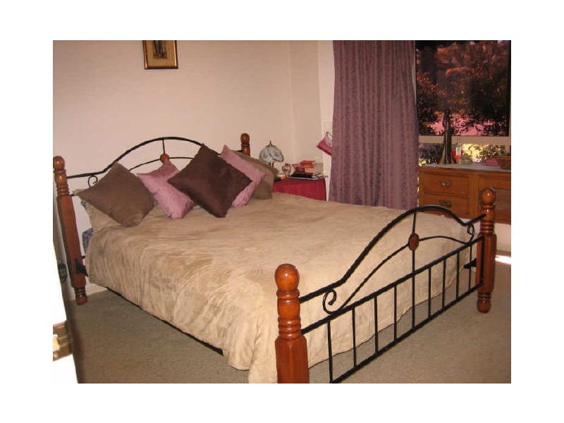 24 Masterton Street, Kippa-ring QLD 4021