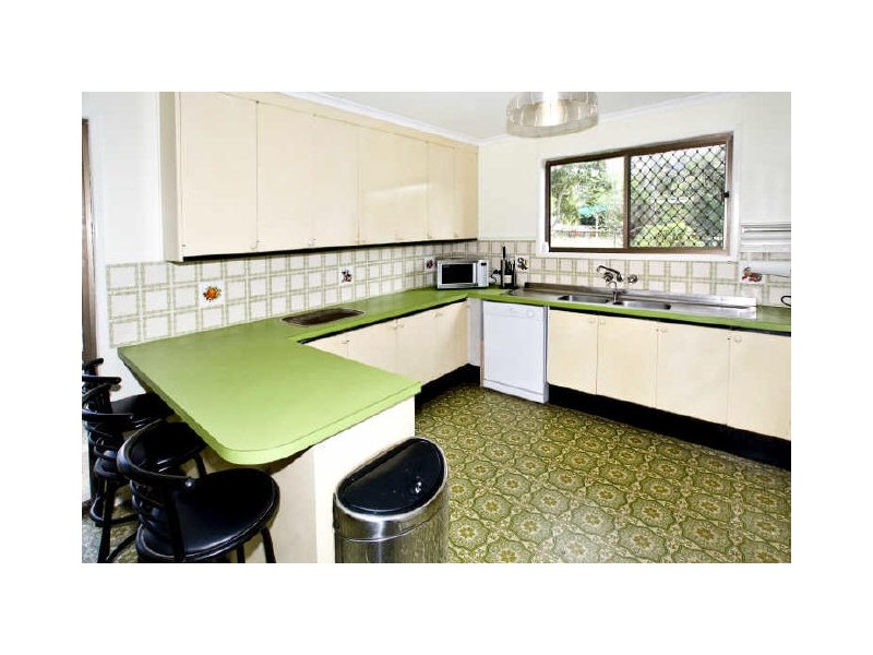 8 Shayne Avenue, Deception Bay QLD 4508